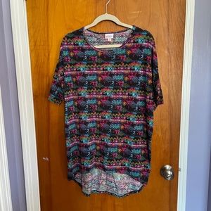 Lularoe Irma top